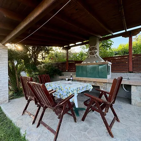 Villa Violetta Néa Ankhíalos